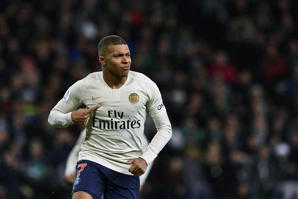 今天，我们格外怀念您